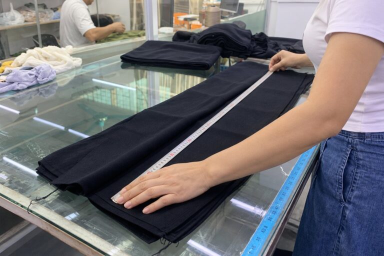 Measuring Knitwear Samples: Keep the Method Consistent