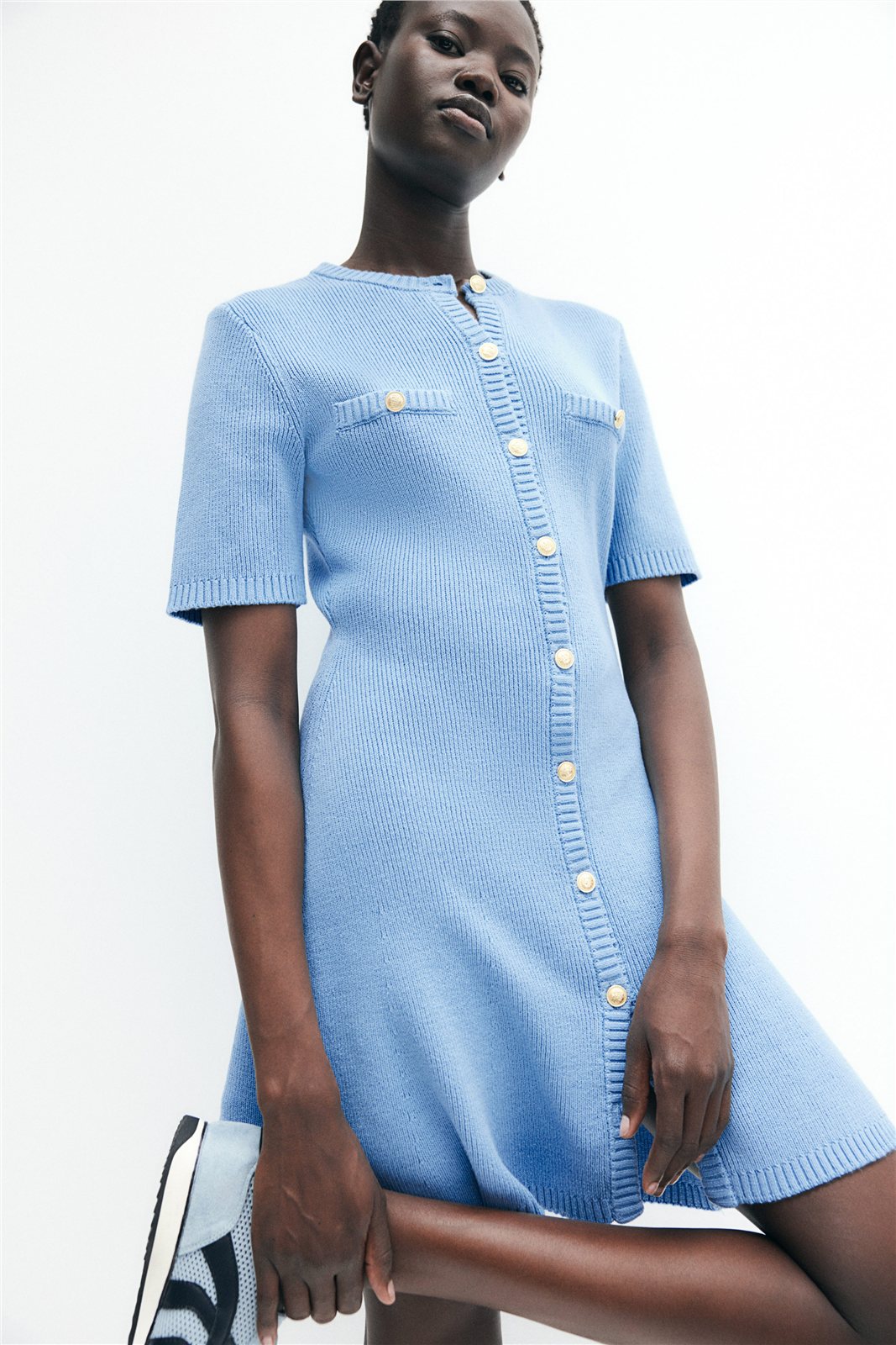 Blue Short-Sleeve Knit Dress — knitwear style reference