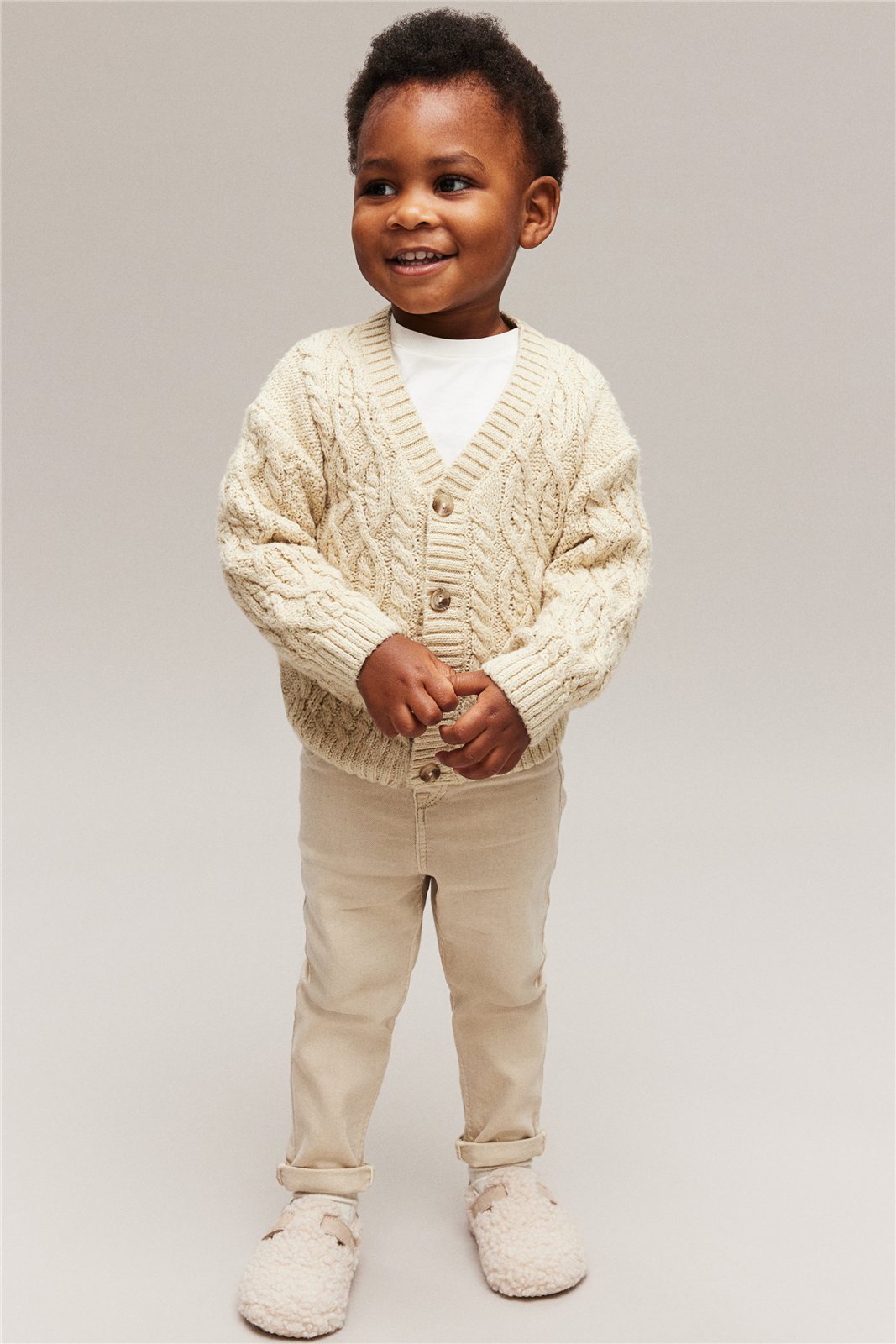 Cable knit cardigan